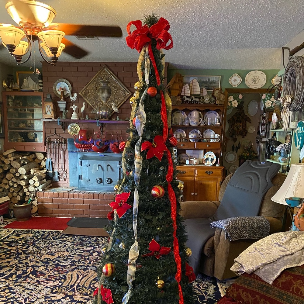 Bradford Exchange Pop-Up  Tree(vintage)